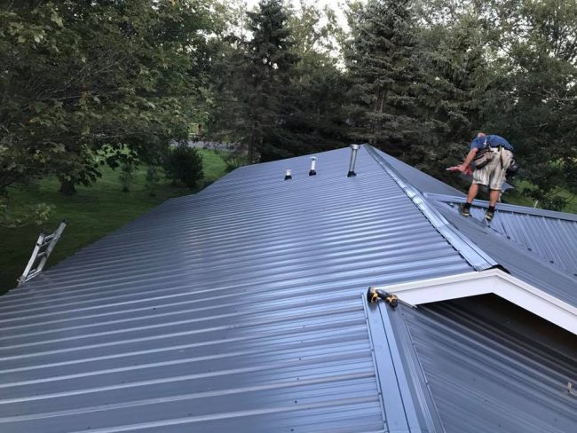 Wisconsin and Minnesota Roofing Contractors - New and Replacement Roofs - Red Cedar Roofing & Contracting