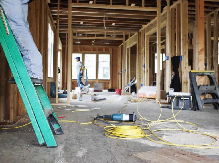 NW Wisconsin General Contractors Remodels for Kitchen, Bath, Garage and Storage Space Red Cedar Roofing & Contracting, Free Estimates and Financing Options Available
