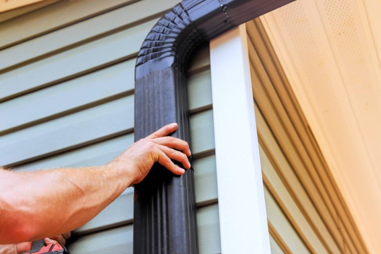 custom cut seamless gutters new installation or replacement red cedar contracting chetek wi