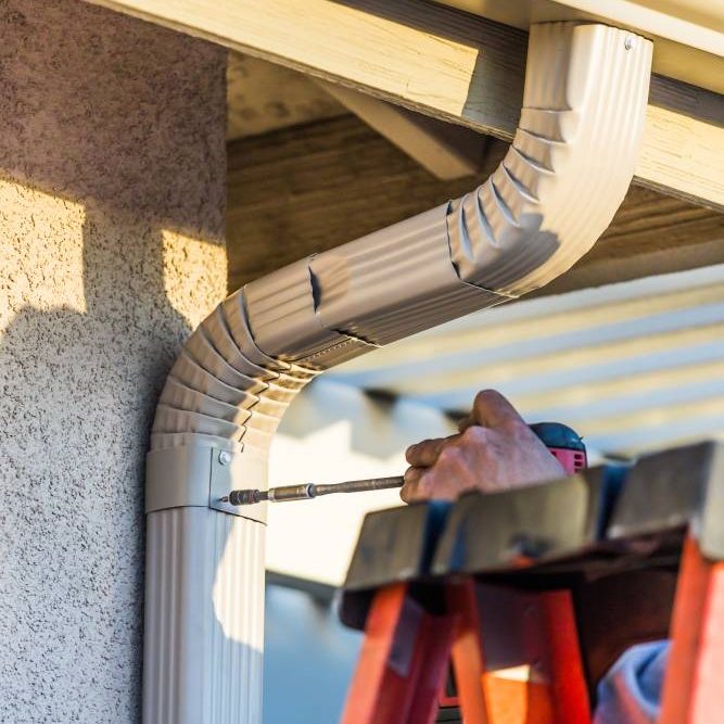 custom cut seamless gutters new installation or replacement red cedar contracting chetek wi